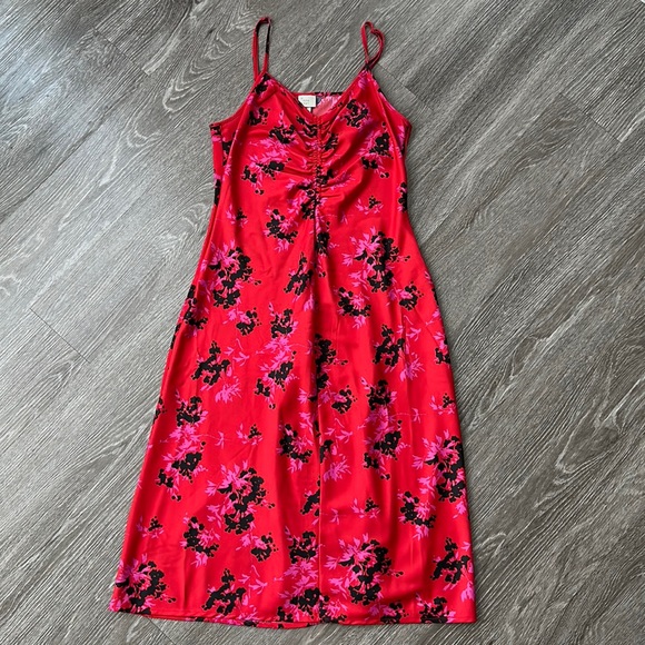 Satin Dress Floral Print Dress - Size M - Picture 1 of 1